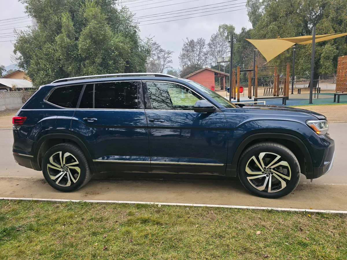 Volkswagen Atlas 3.6 Fsi Limited At 4x4 año 2022