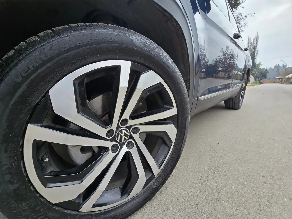 Volkswagen Atlas 3.6 Fsi Limited At 4x4 año 2022