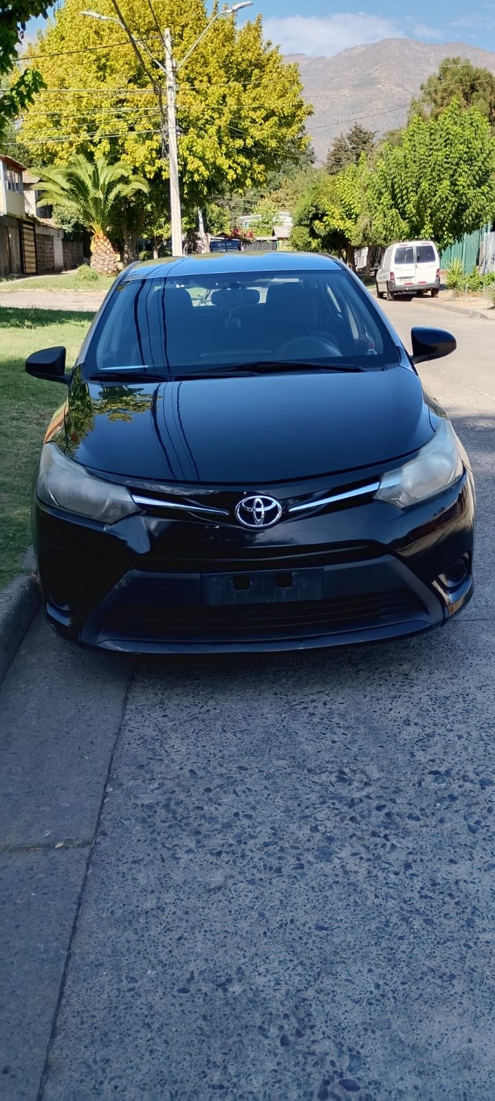 TOYOTA YARIS 1.5 Sedan Xli Mt año 2018
