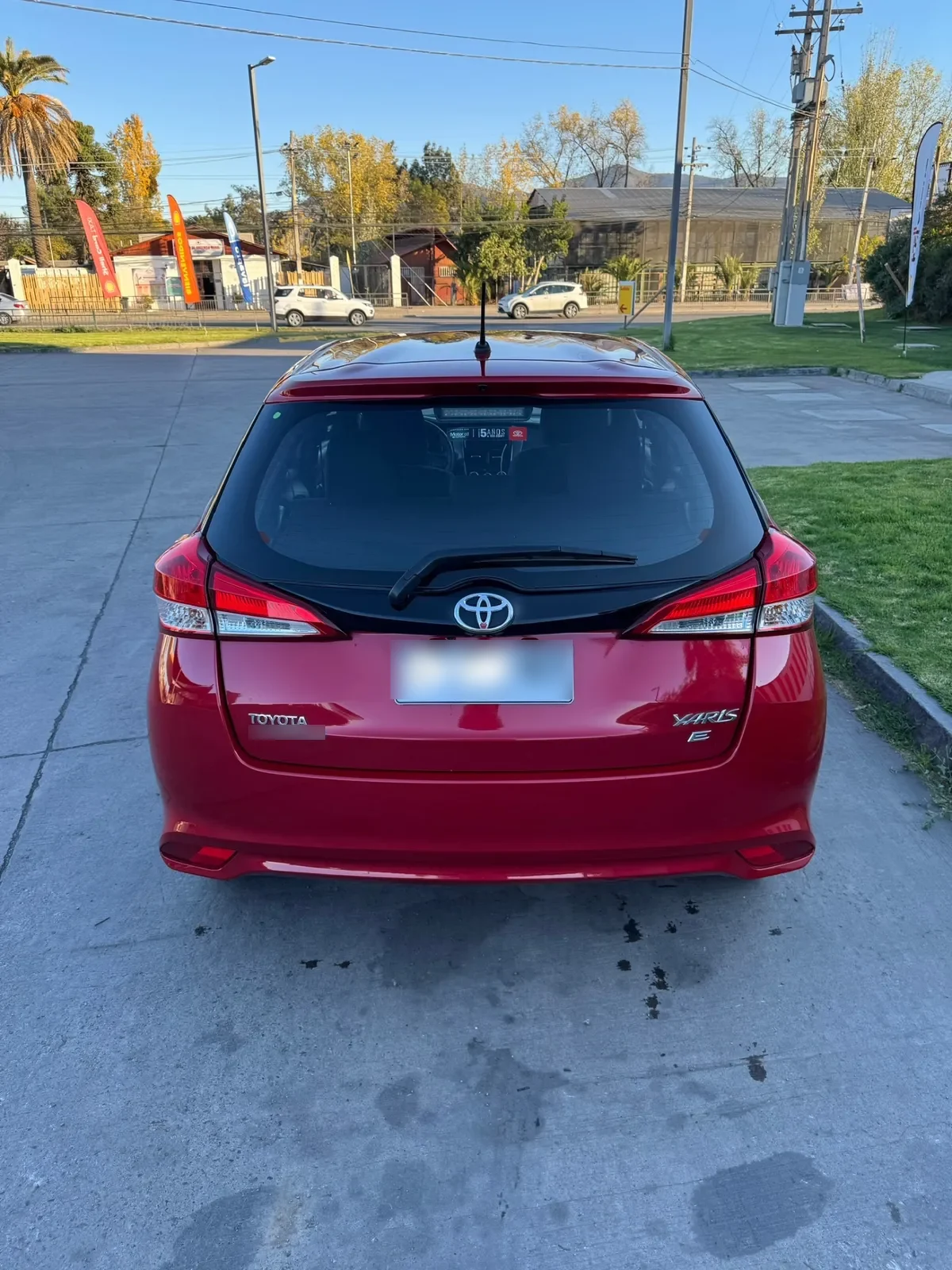 TOYOTA YARIS 1.5 Sedan Xli C Mt año 2022