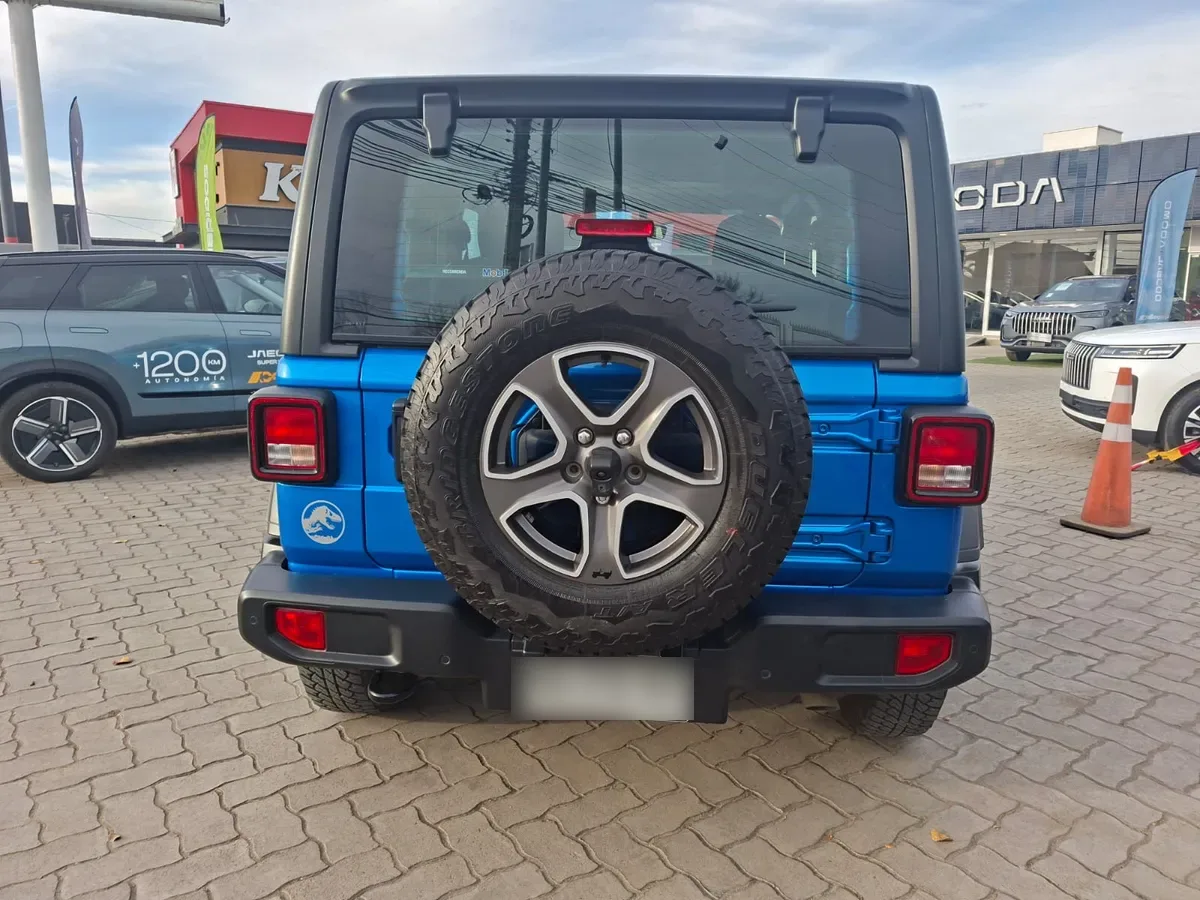 Jeep Wrangler 3.6 Sport X At 4x4 año 2021