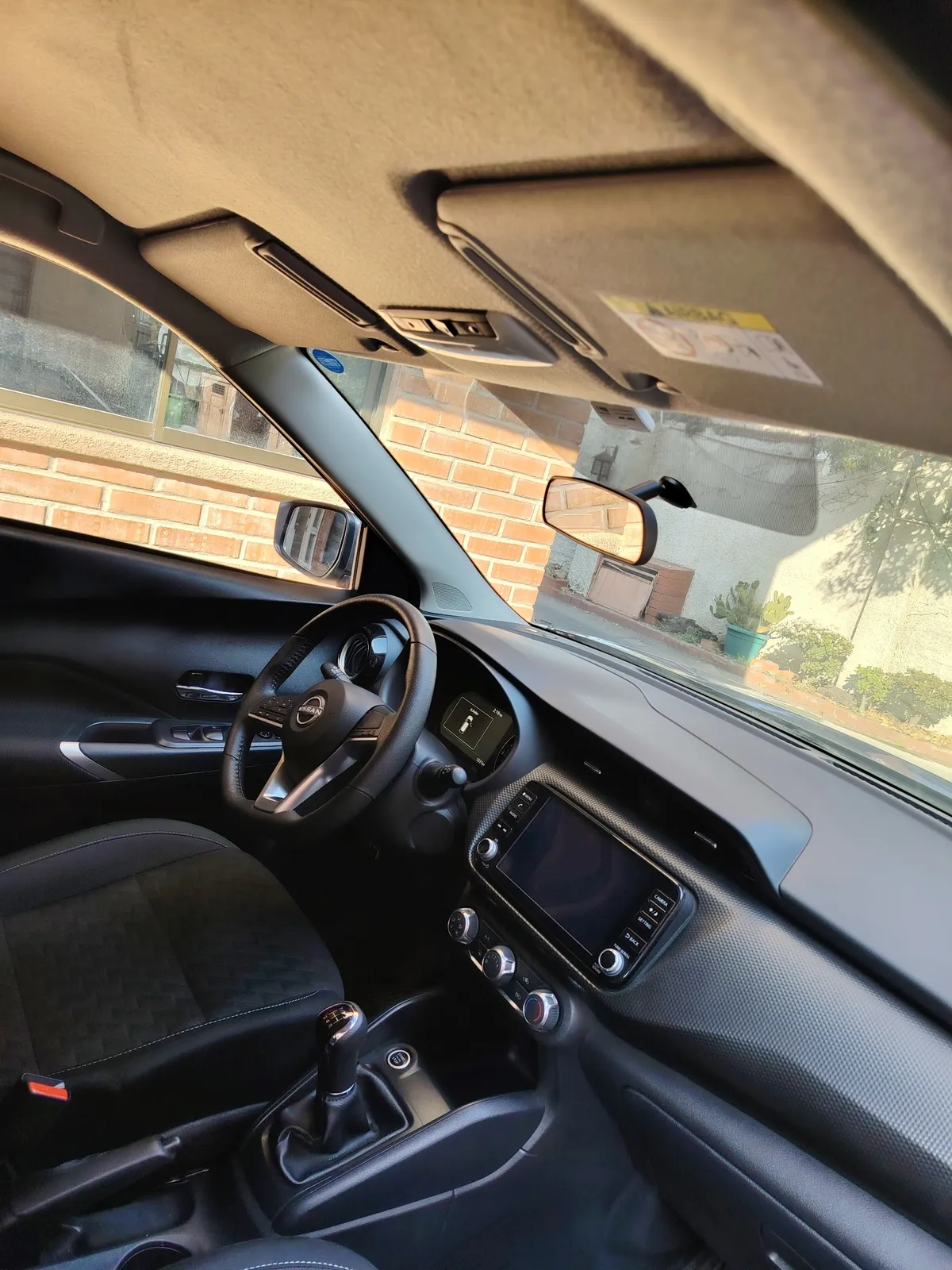 NISSAN KICKS 1.6 Advance Nfc Mt año 2025