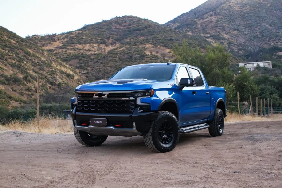 CHEVROLET SILVERADO 5.3 Cc Lt Tb At 4x4 año 2023
