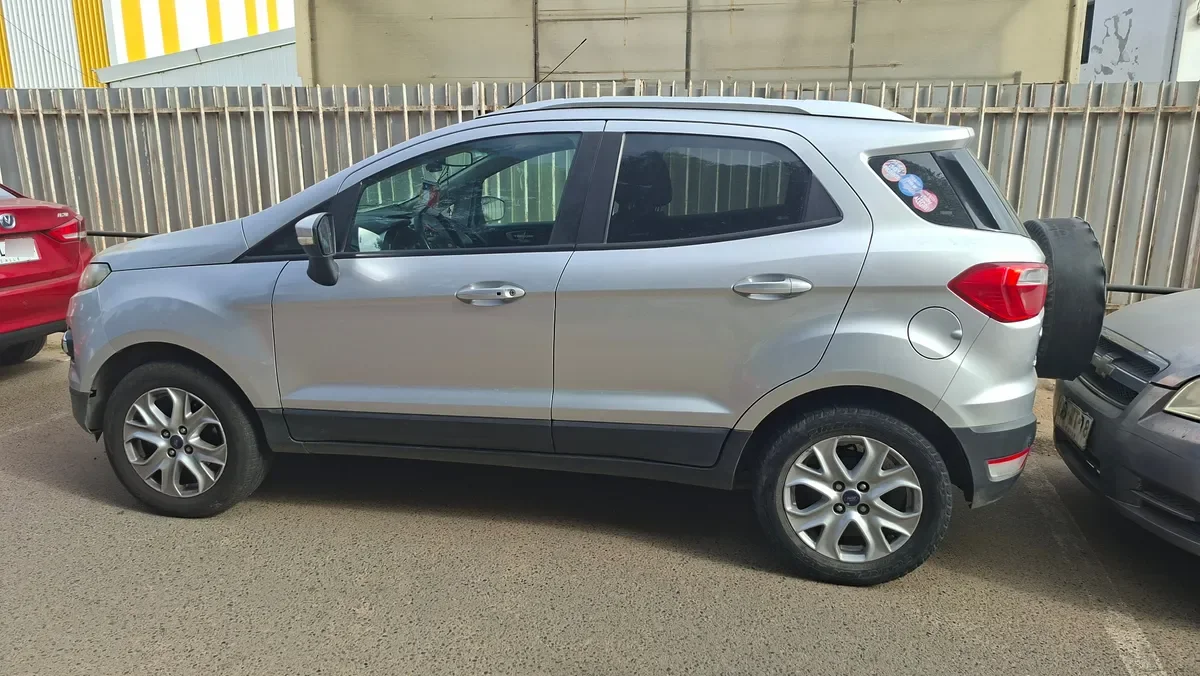 Ford ECOSPORT 1.6 Titanium Mt 4x2 año 2015