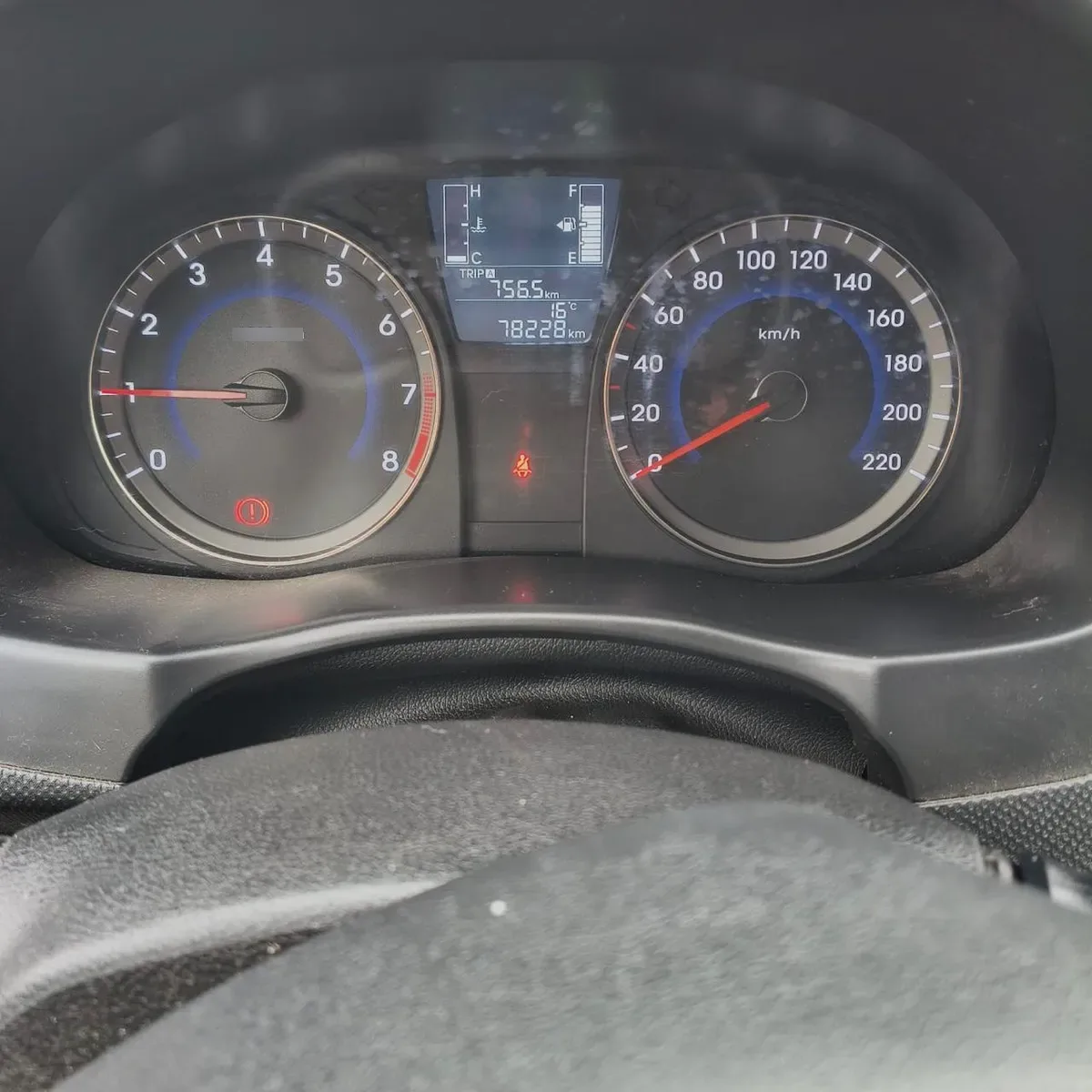 HYUNDAI ACCENT 1.4 Rb Sdn Gl Ac 2ab Mt año 2016