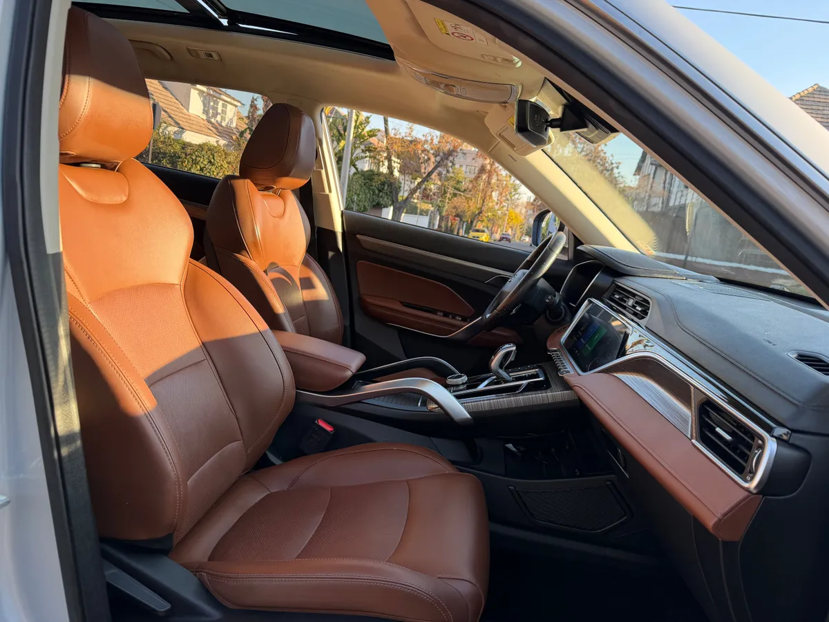 GEELY AZKARRA 1.5 Turbo Comfort At año 2022