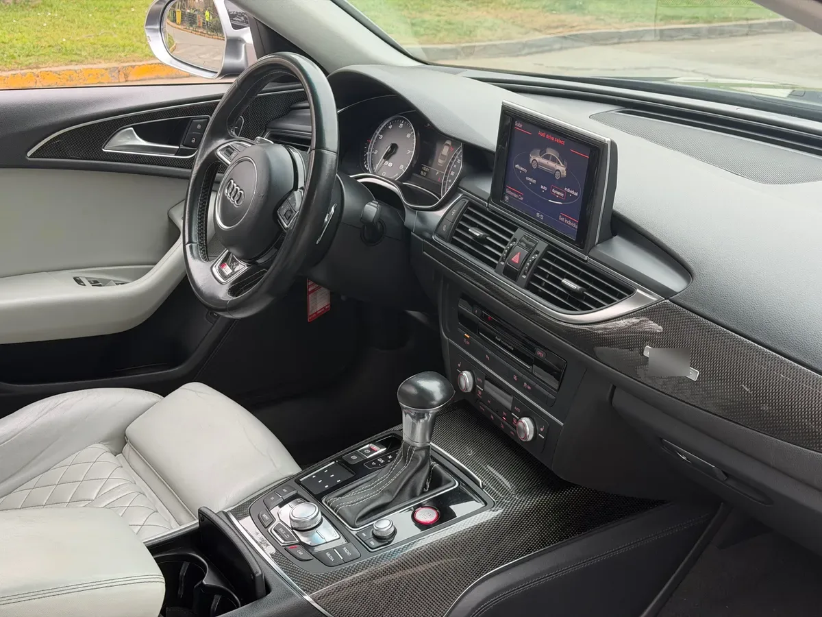 AUDI S6 Otra año 2015