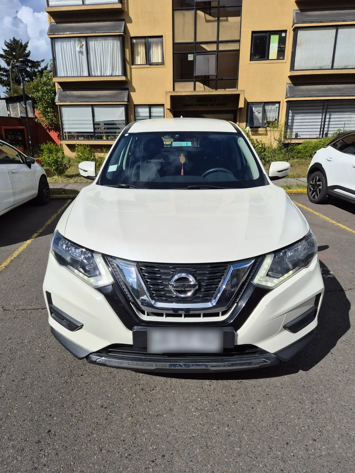 NISSAN X-TRAIL 2.5 Advance Cvt At año 2019