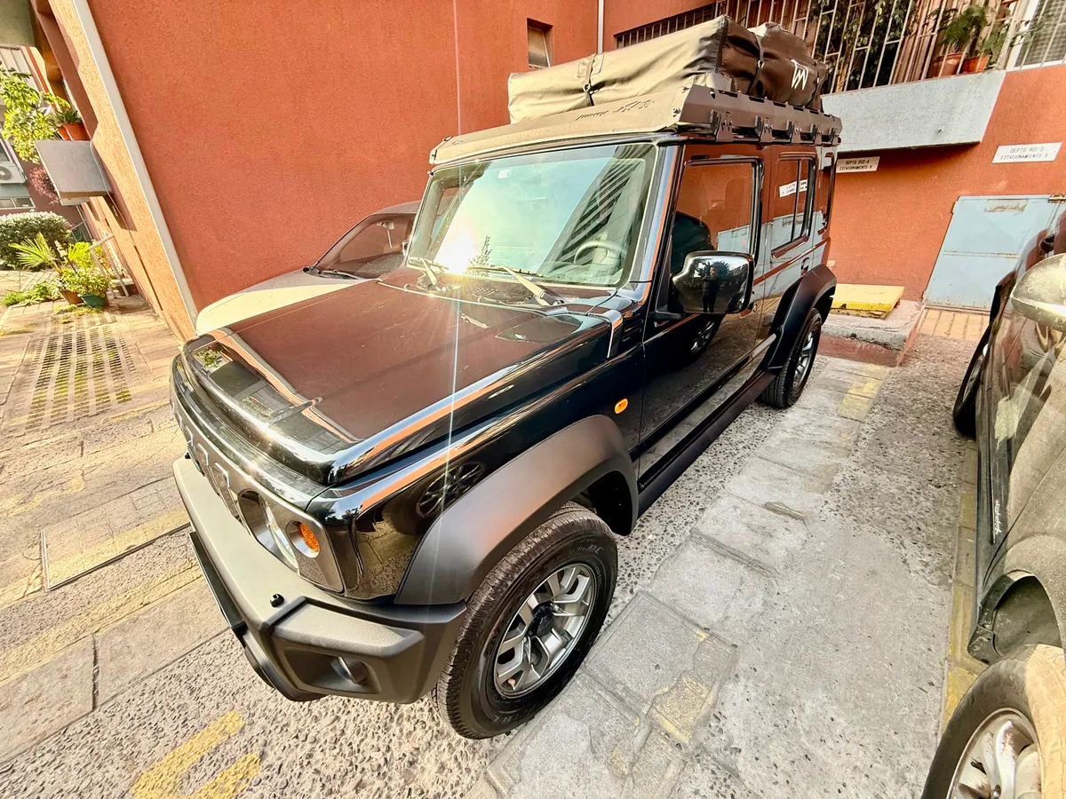 Suzuki JIMNY 1.5 Glx Mt 4x4 año 2025