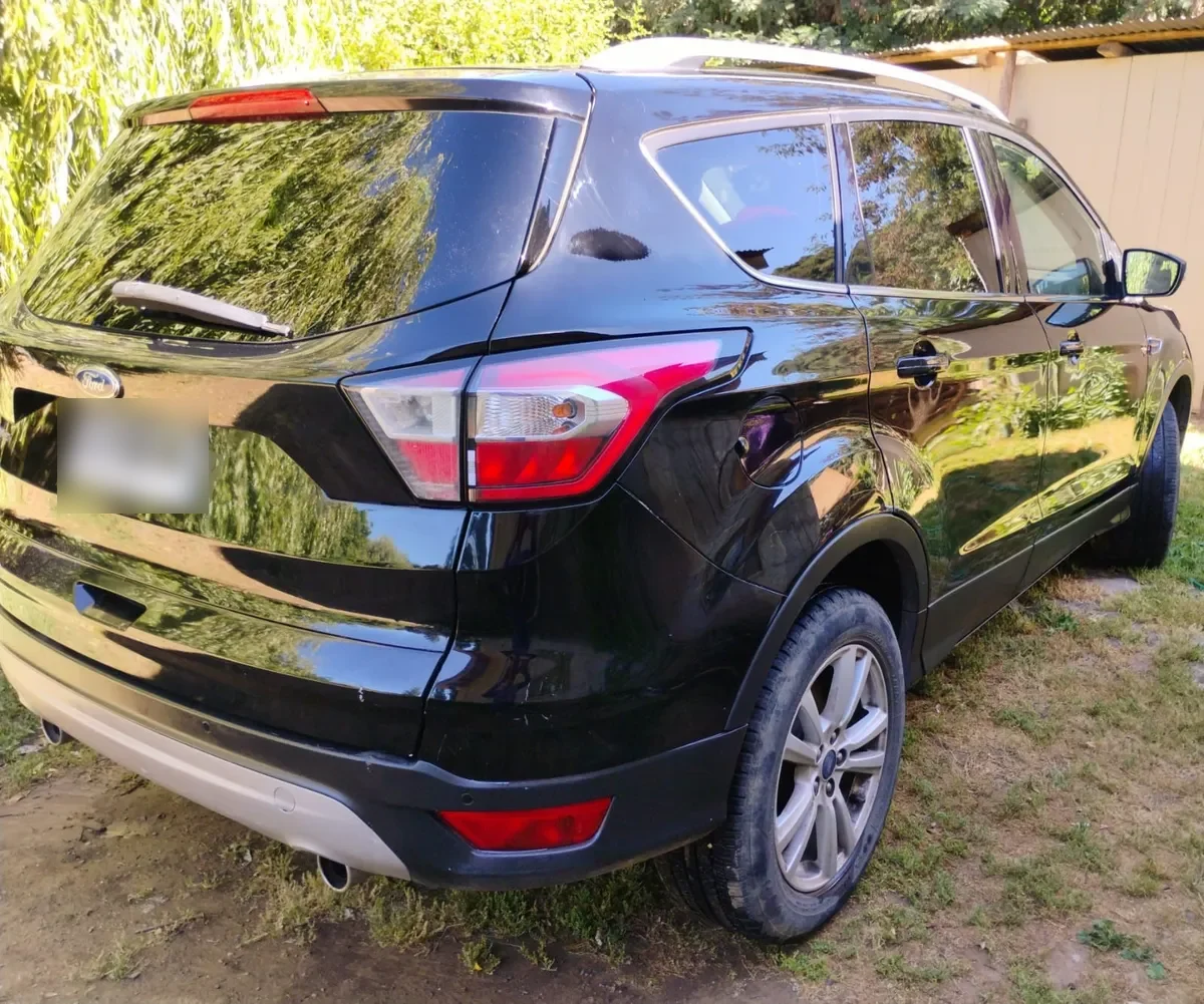 FORD ESCAPE 2.5 S At 4x2 año 2017