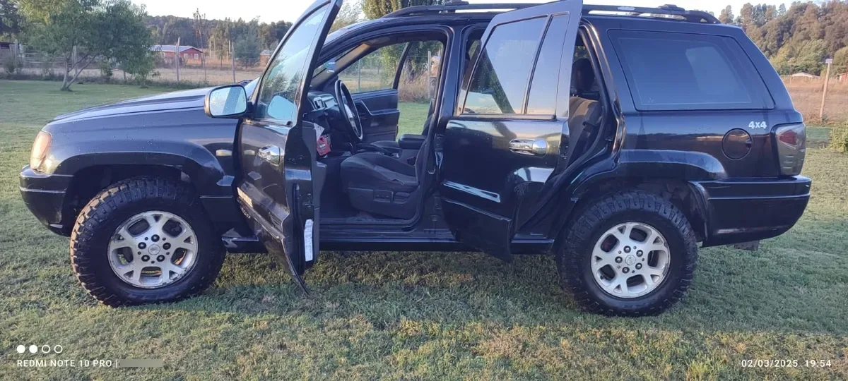 CHRYSLER GRAND CHEROKEE Otra año 2002