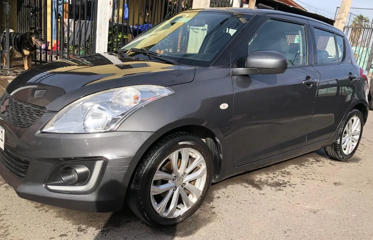 SUZUKI SWIFT 1.2 Gls Ac Mt año 2017