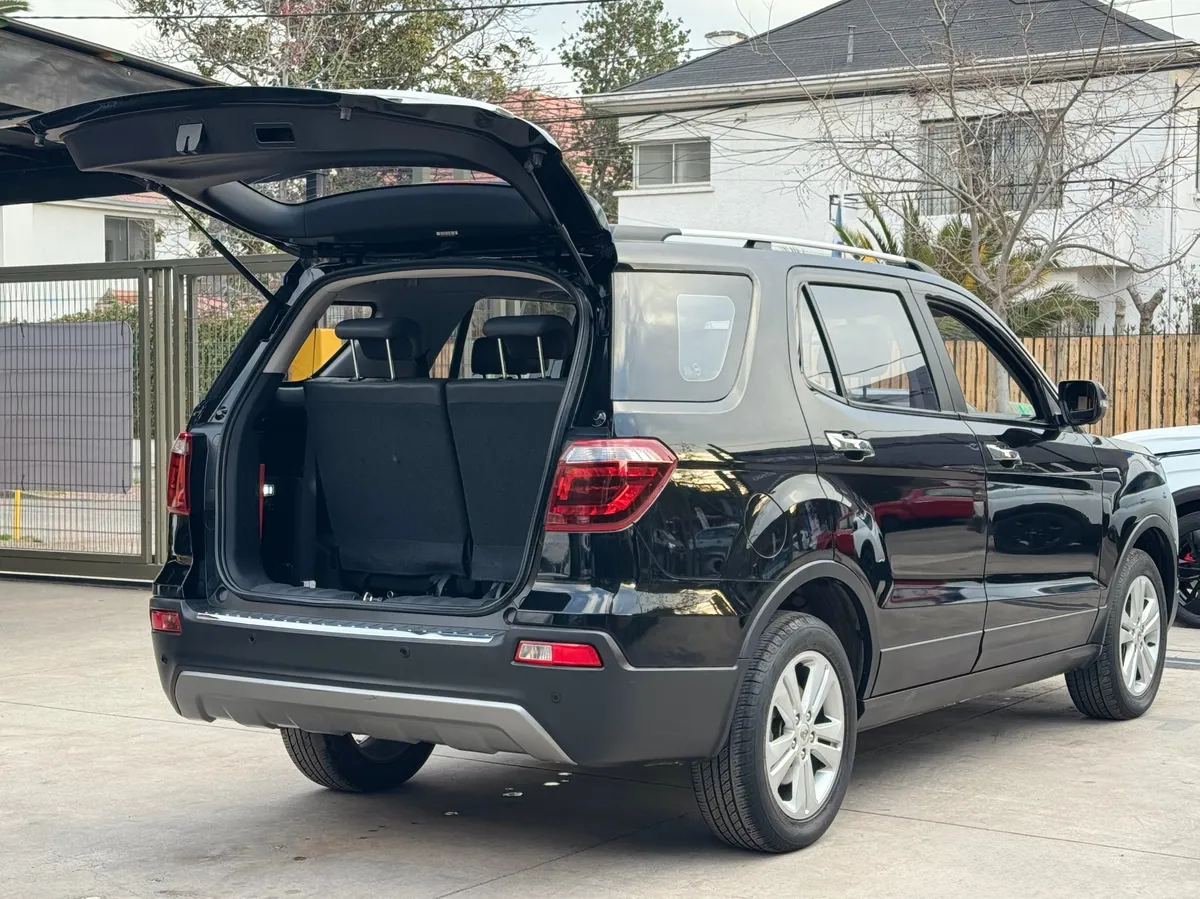CHANGAN CX70 1.6 Luxury Mt año 2021