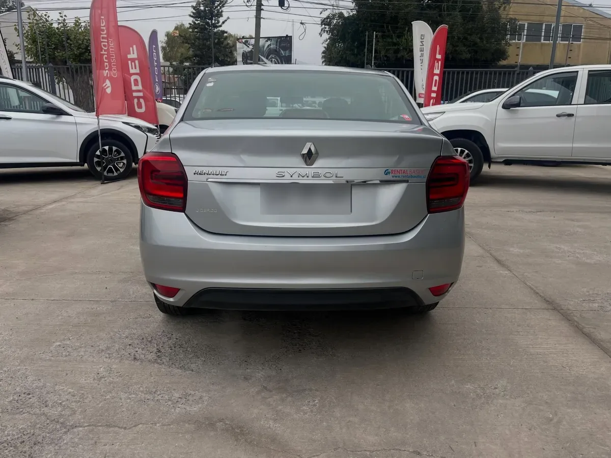 RENAULT SYMBOL 1.6 Zen Mt año 2020