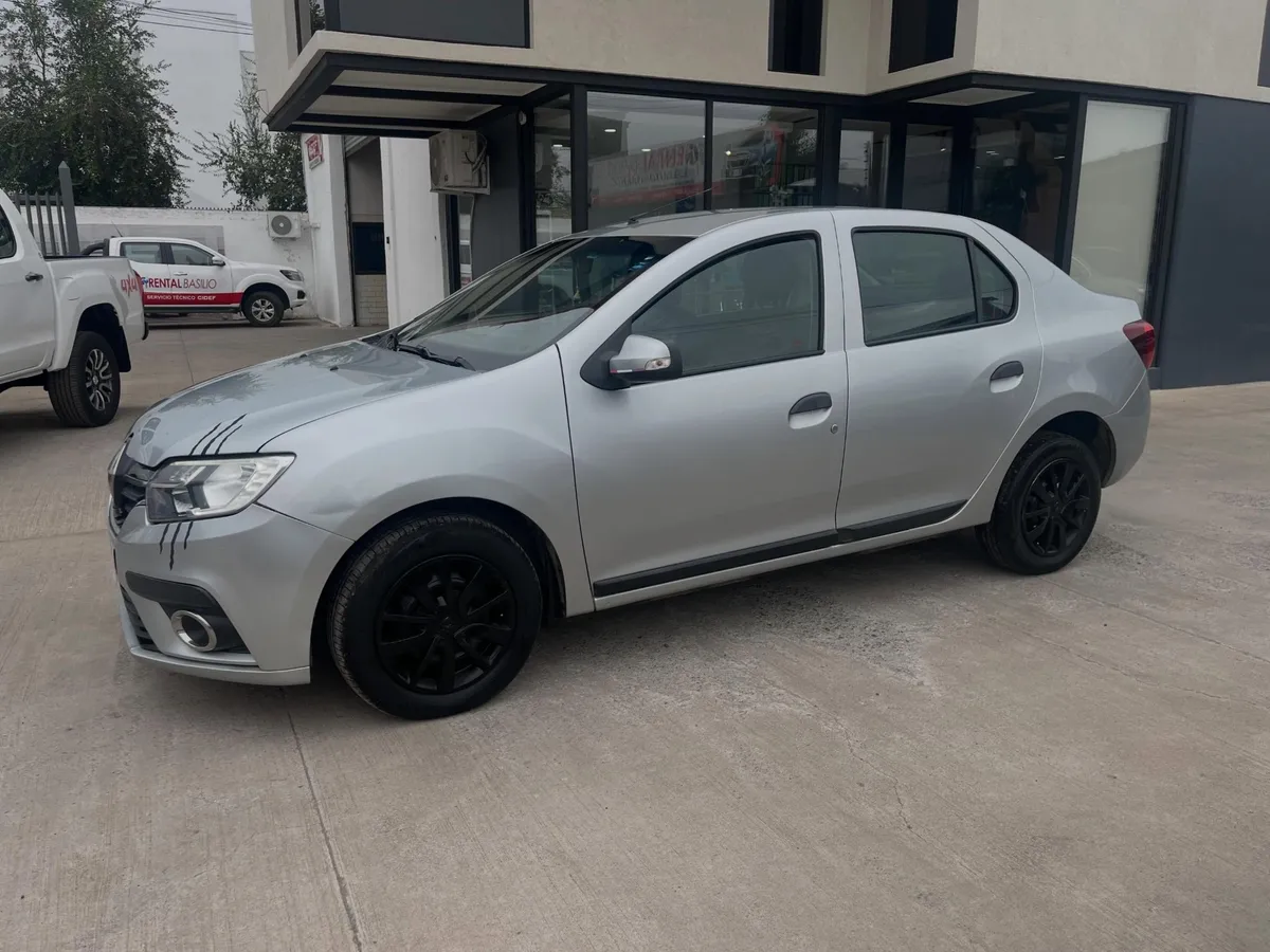 RENAULT SYMBOL 1.6 Zen Mt año 2020