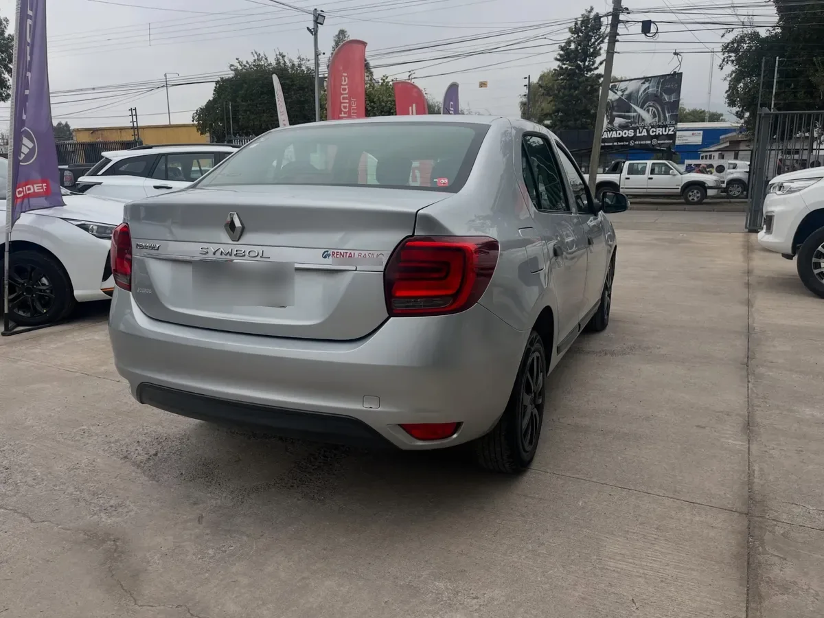 RENAULT SYMBOL 1.6 Zen Mt año 2020