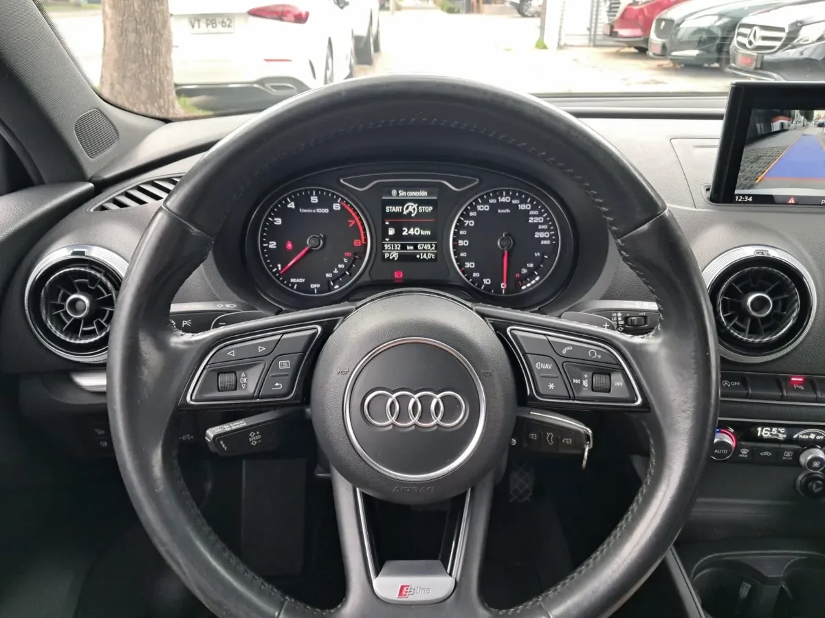 Audi A3 1.4 Sport Tfsi At año 2019