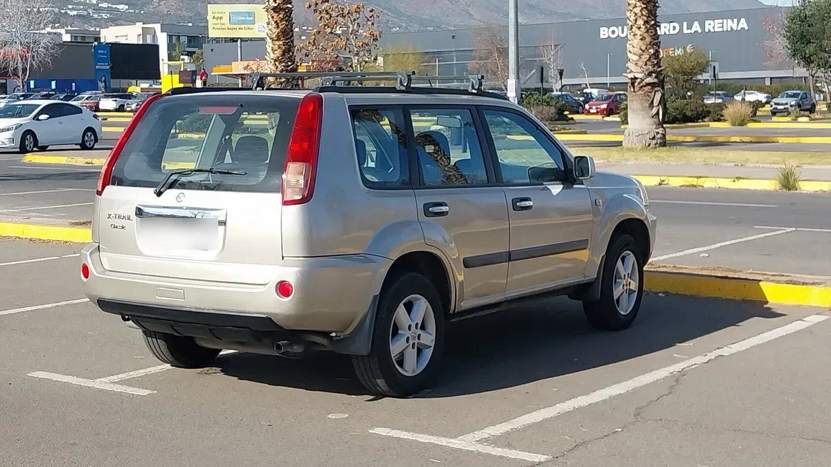 NISSAN X-TRAIL 2.5 X 4x4 At año 2011