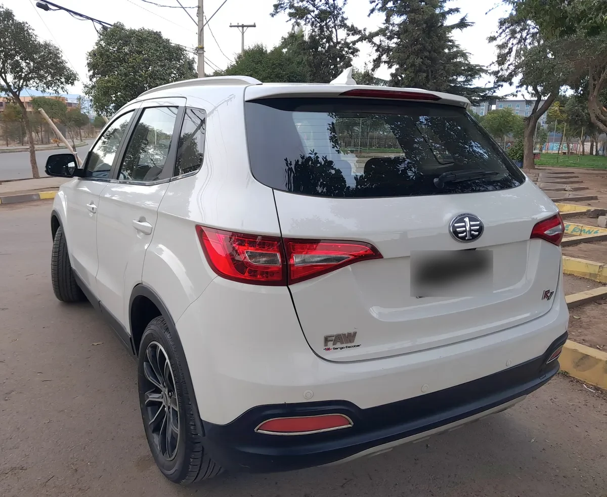 FAW R7 1.6 Basic Mt año 2019