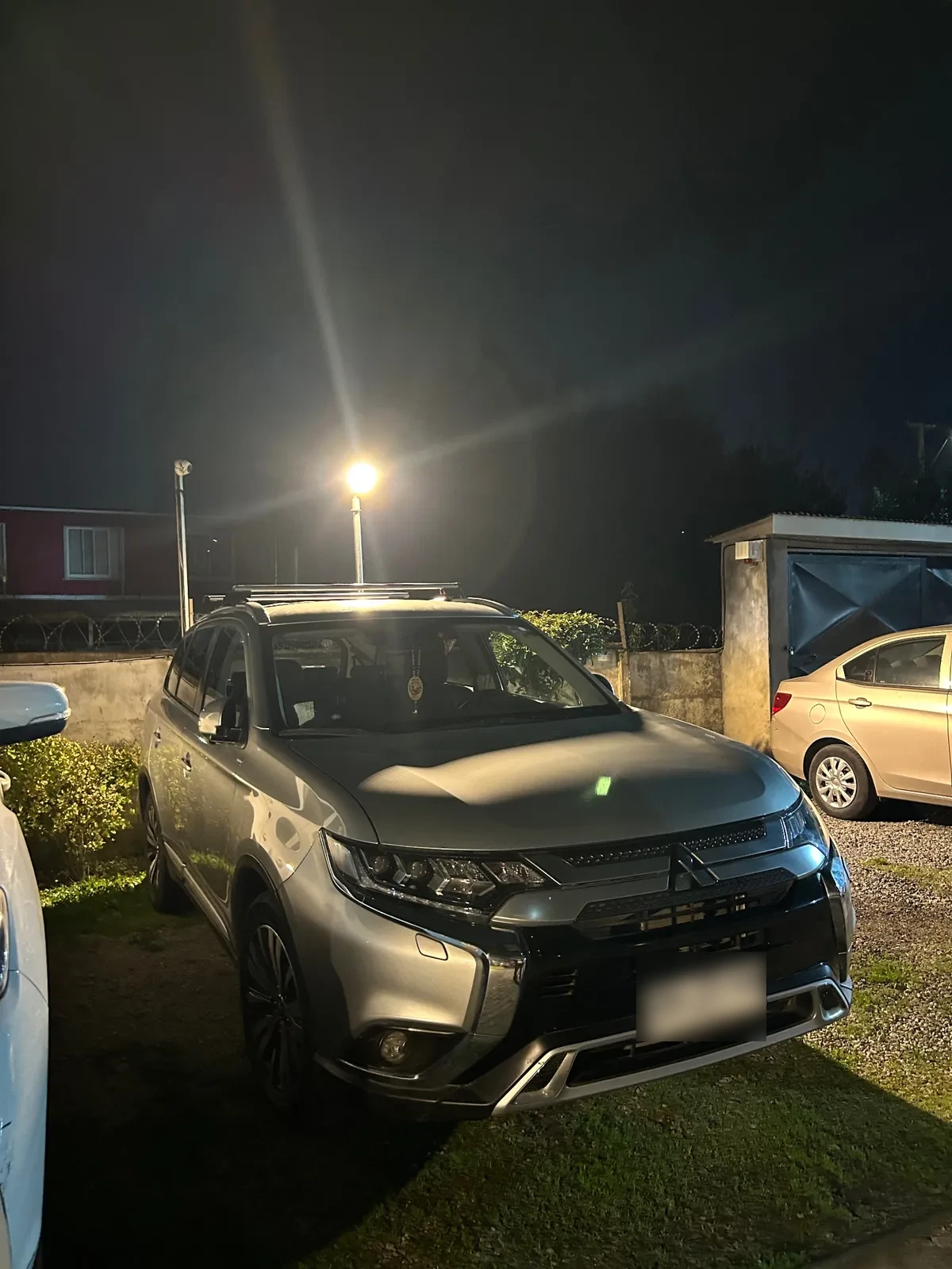 Mitsubishi Outlander 2.4 Glx + At 4x4 año 2022