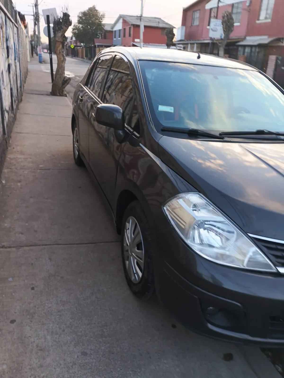 Nissan Tiida 1.6 Drive Pwr 2ab Mt año 2018