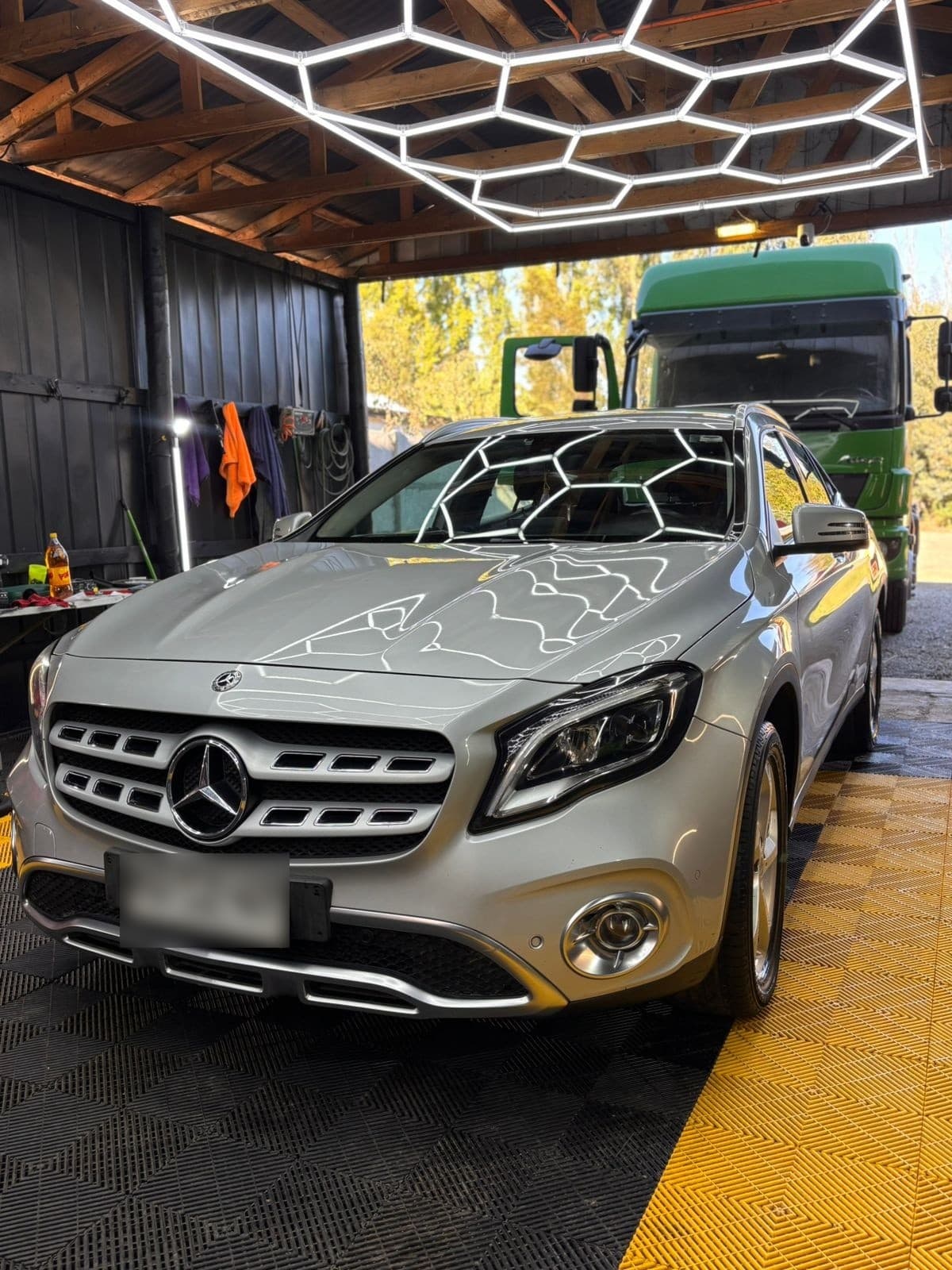 MERCEDES BENZ GLA200 1.6 At año 2018