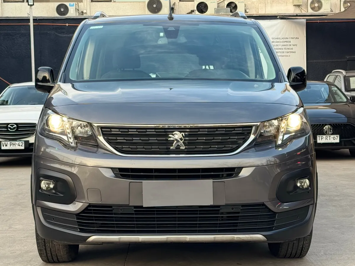 Peugeot Rifter 1.5 Allure Bluehdi 130 At Diesel año 2022