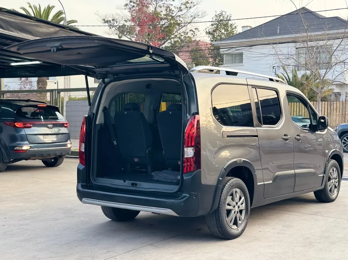 Peugeot Rifter 1.5 Allure Bluehdi 130 At Diesel año 2022
