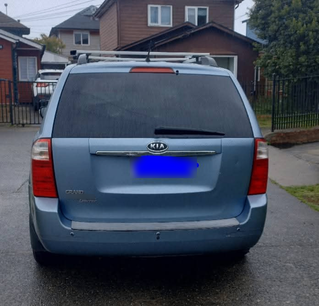 KIA MOTORS GRAND CARNIVAL Grand Carnival Lx Dsl 2.9 Mec año 2011