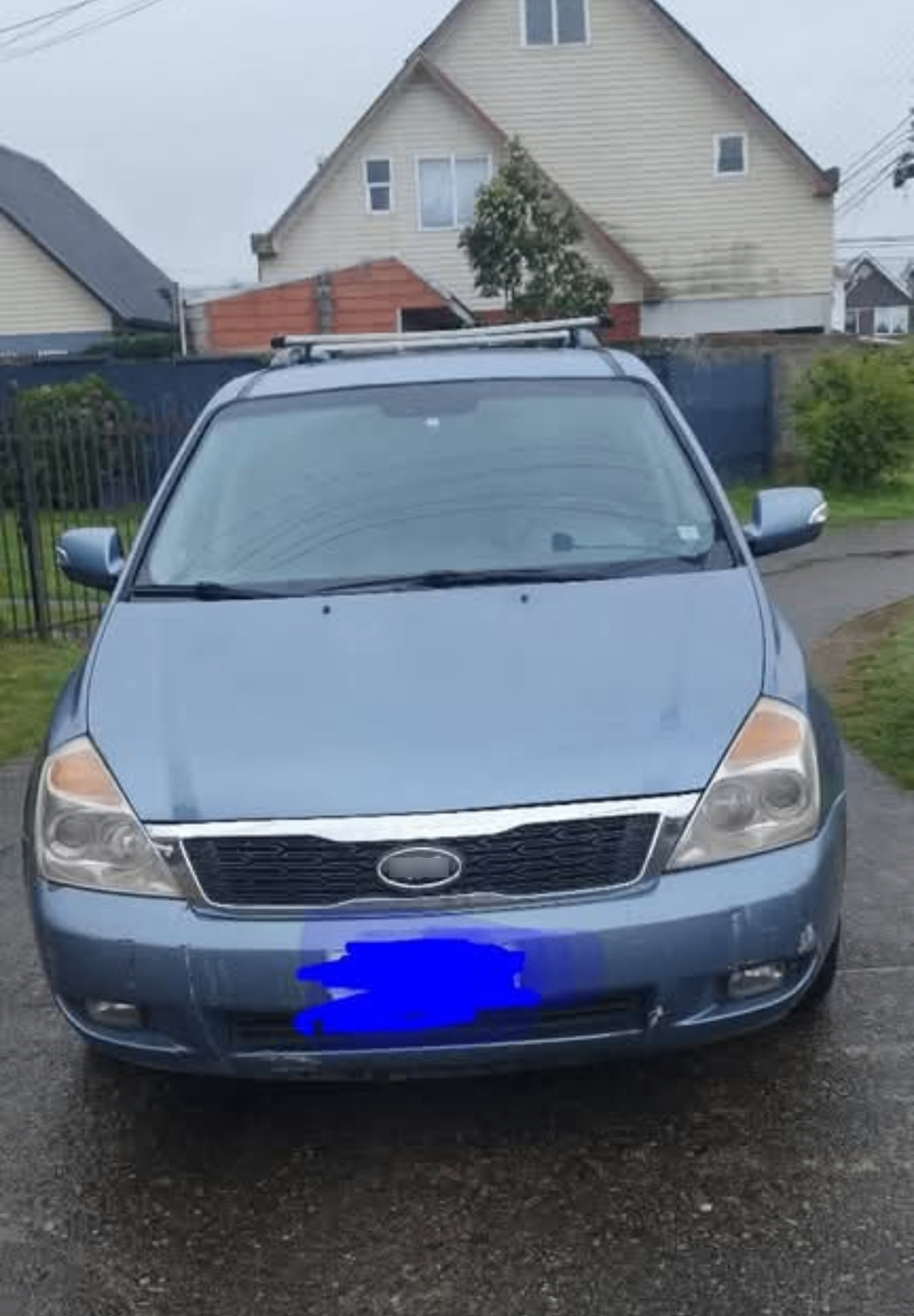 KIA MOTORS GRAND CARNIVAL Grand Carnival Lx Dsl 2.9 Mec año 2011
