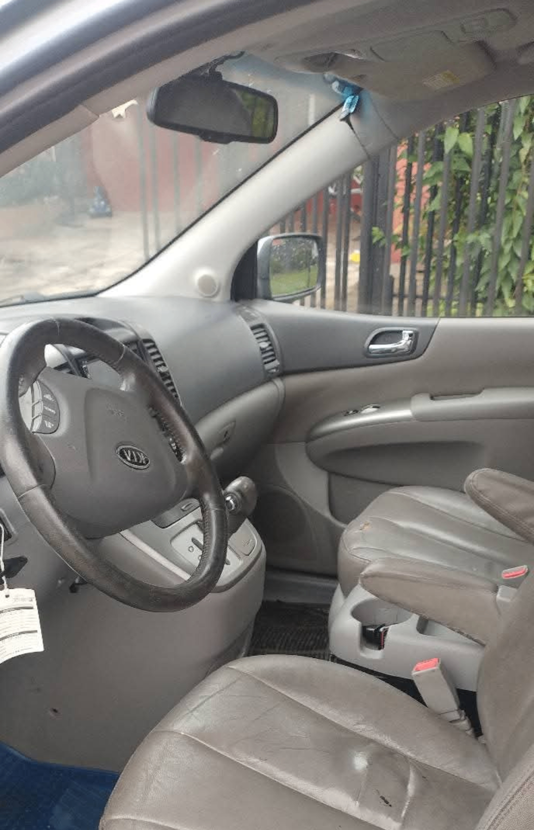 KIA MOTORS GRAND CARNIVAL Grand Carnival Lx Dsl 2.9 Mec año 2011
