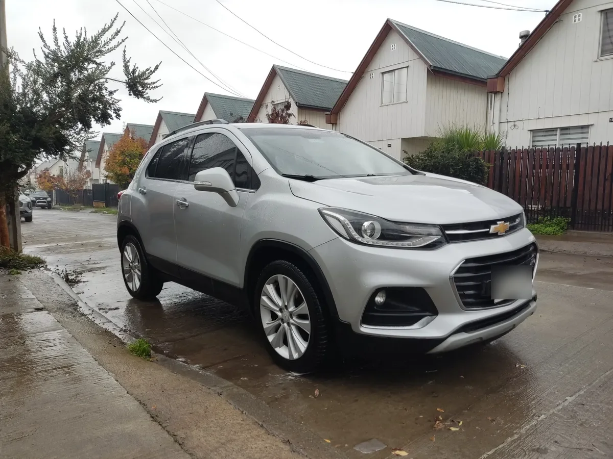 CHEVROLET TRACKER 1.8 Ls At 4x4 año 2018
