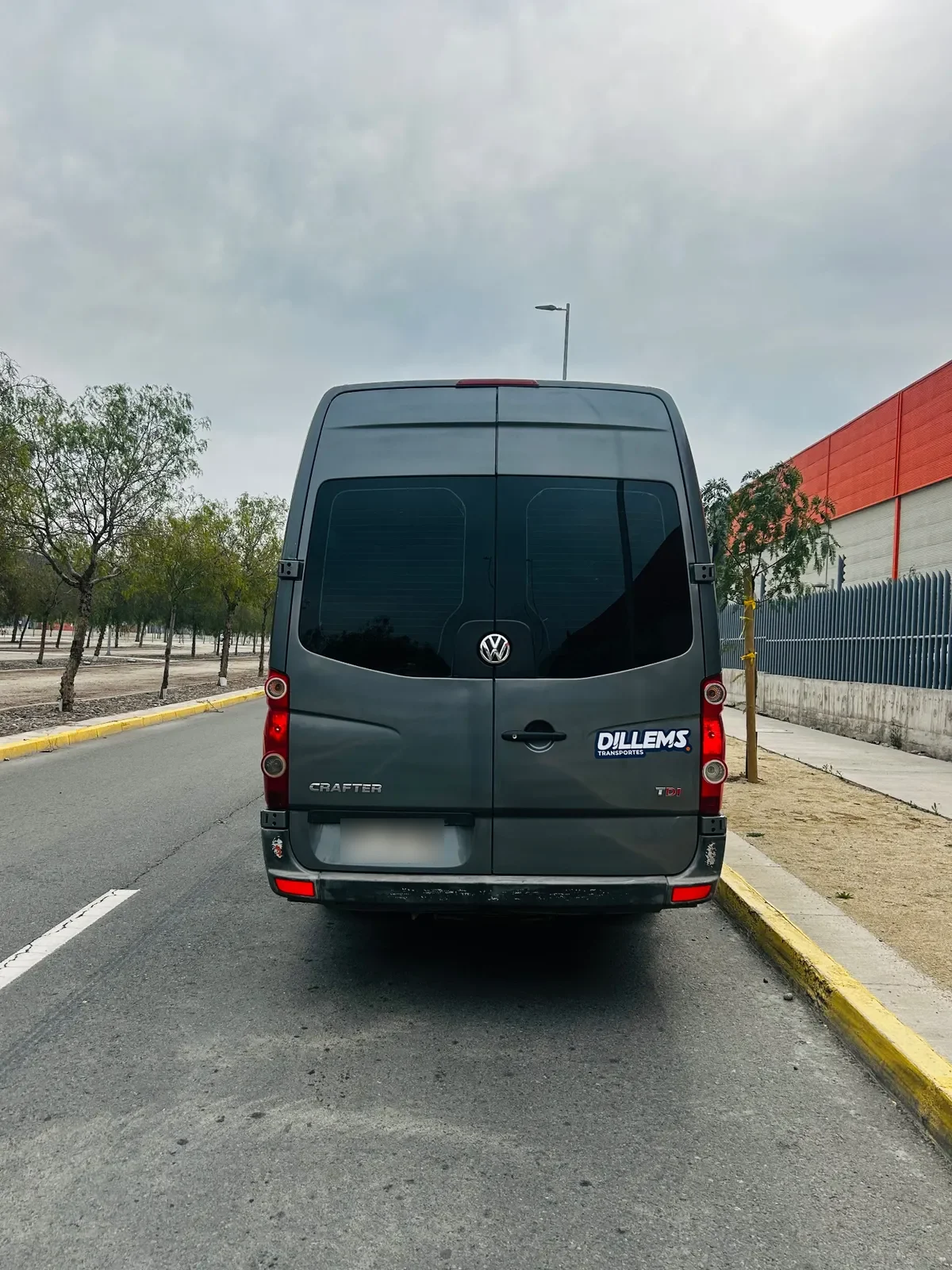 VOLKSWAGEN CRAFTER 2.0 50 Lwbo Bus Mt Diesel año 2018