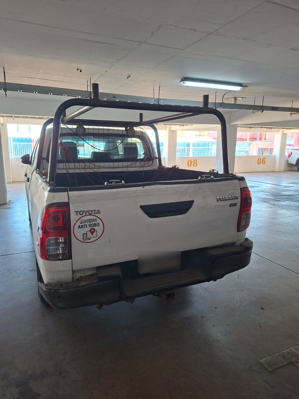 TOYOTA HILUX 2.4 New Hilux Fgq00 Dx / Fhq10 Dx Mt Diesel año 2018