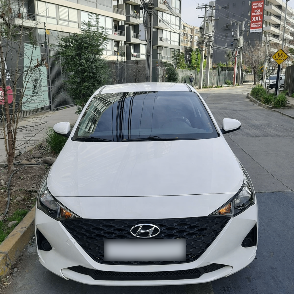 Hyundai Accent 1.4 Hci Value Mt año 2022