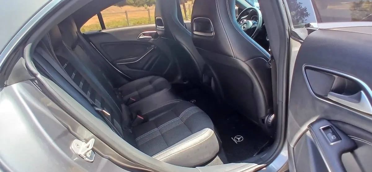 MERCEDES BENZ CLA180 1.6 Mt año 2017