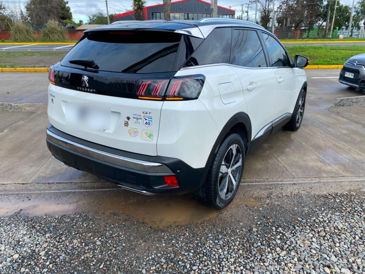 Peugeot 3008 Puretech 180 Eat8 1.6 año 2023