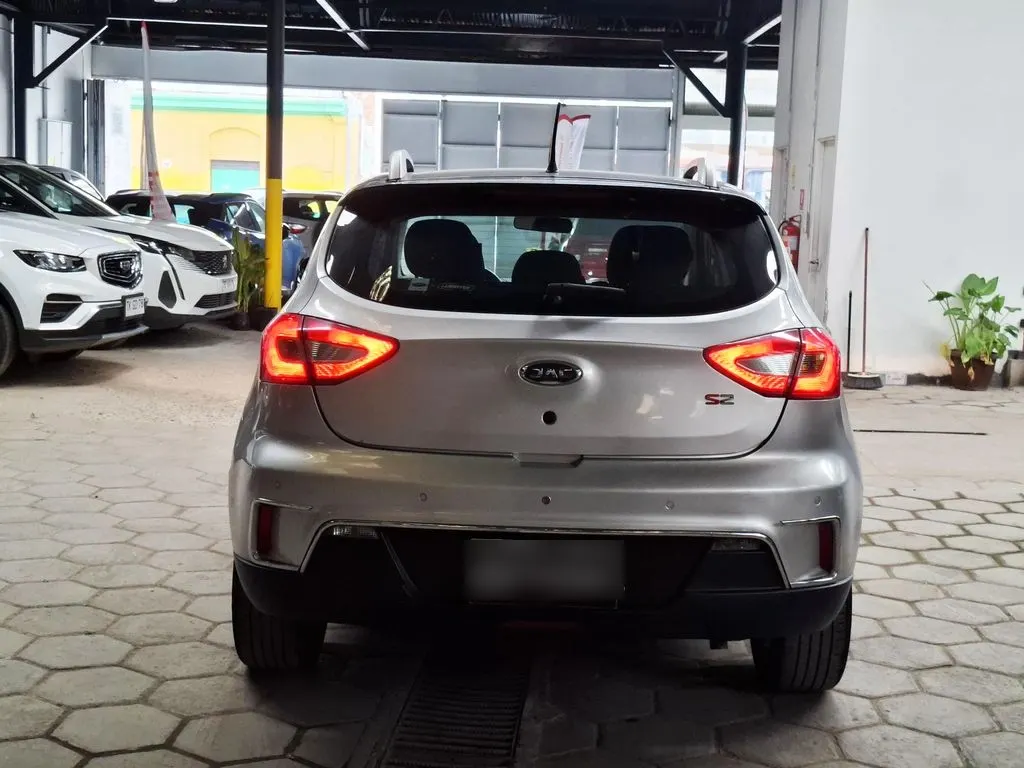JAC S2 1.5 Comfort 4x2 Mt 5p año 2021
