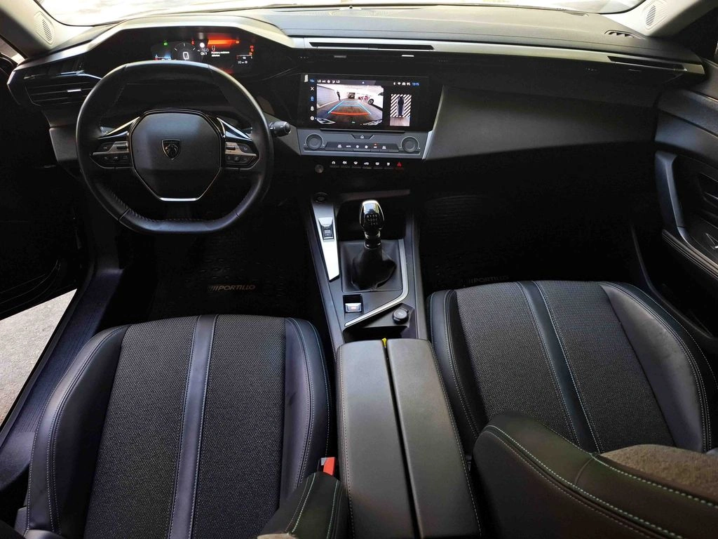 Peugeot 308 Allure año 2024