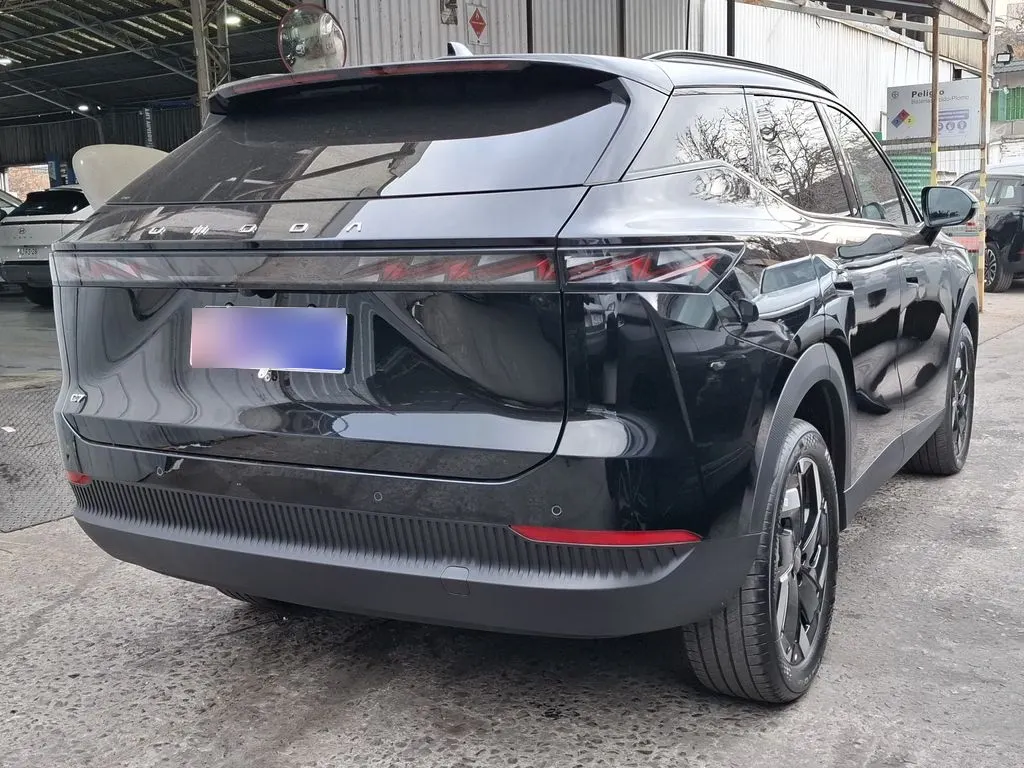Omoda C7 1.6 Prestige At año 2026
