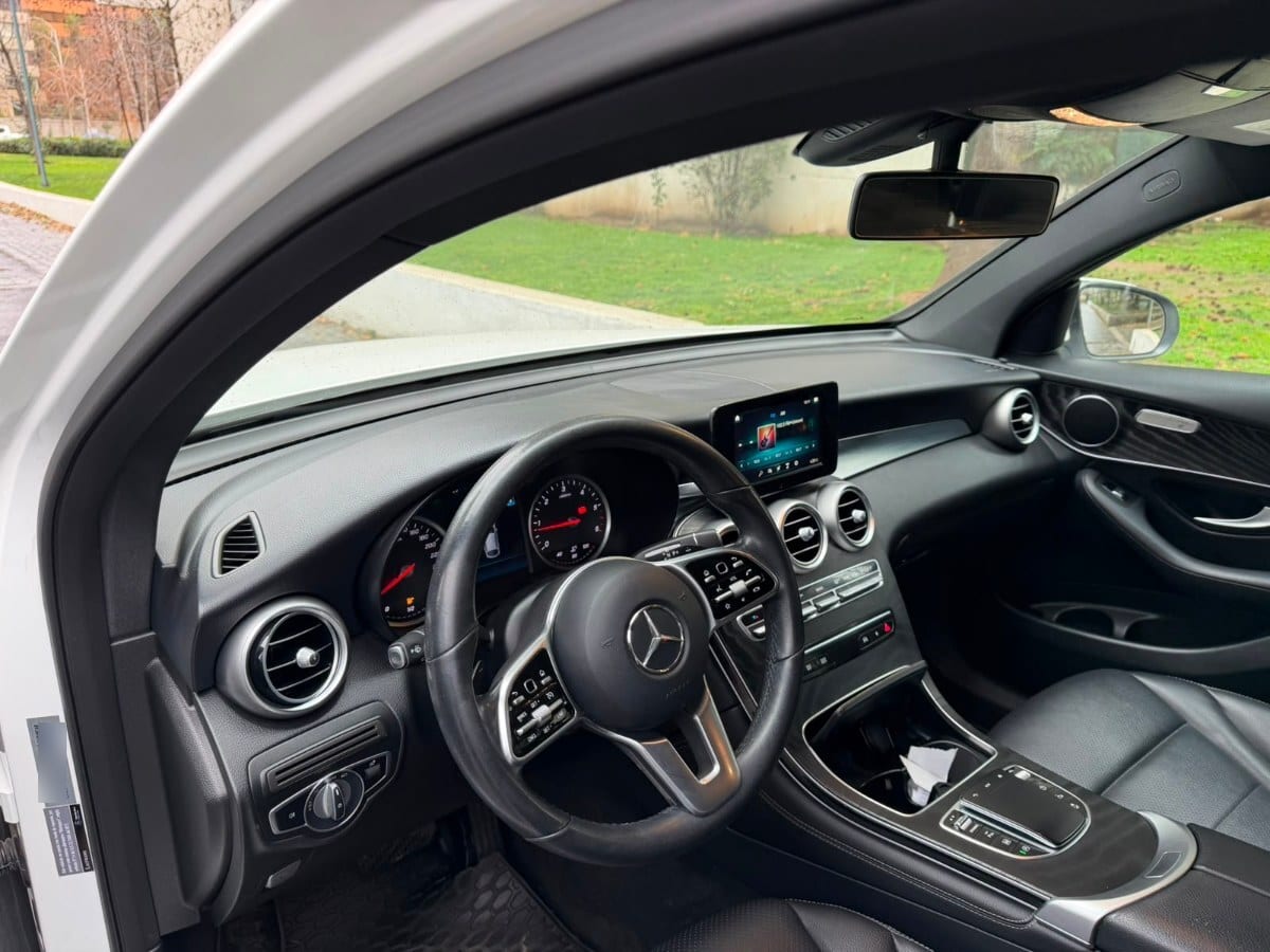 Mercedes-Benz Glc 220d Coupe 4matic 4x4 2.0 Aut año 2021