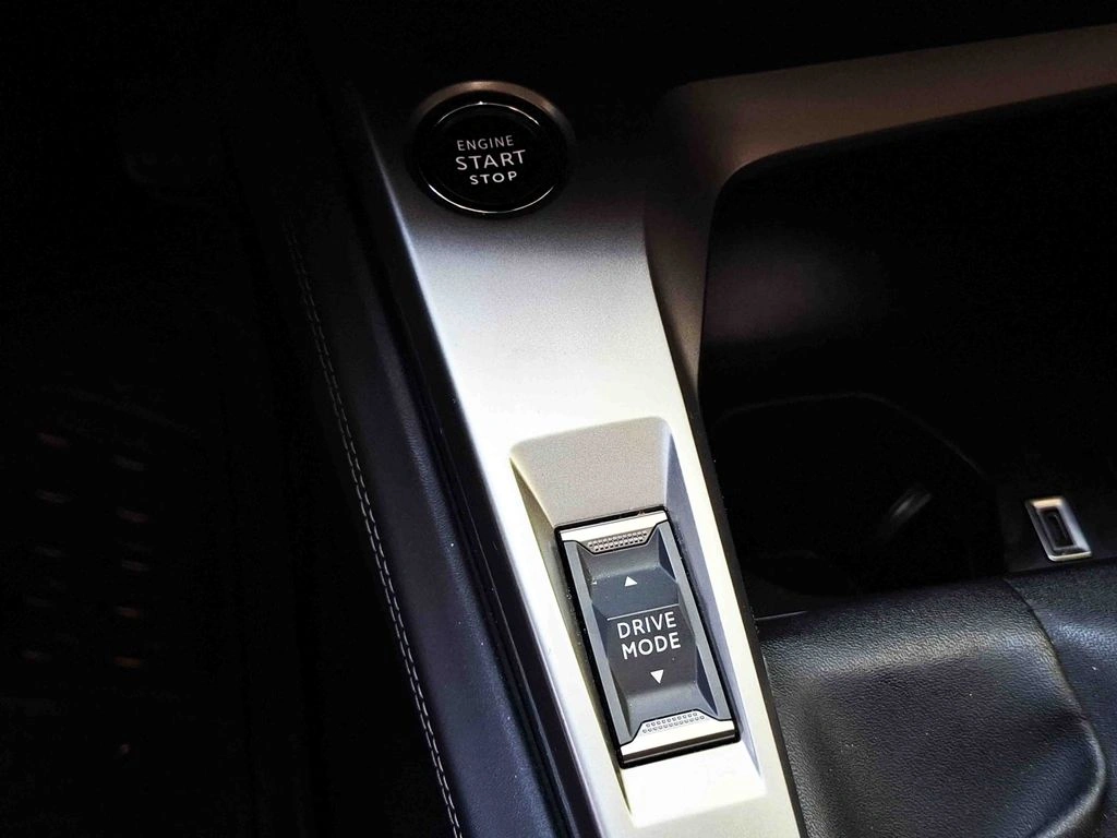 Peugeot 308 Allure año 2024