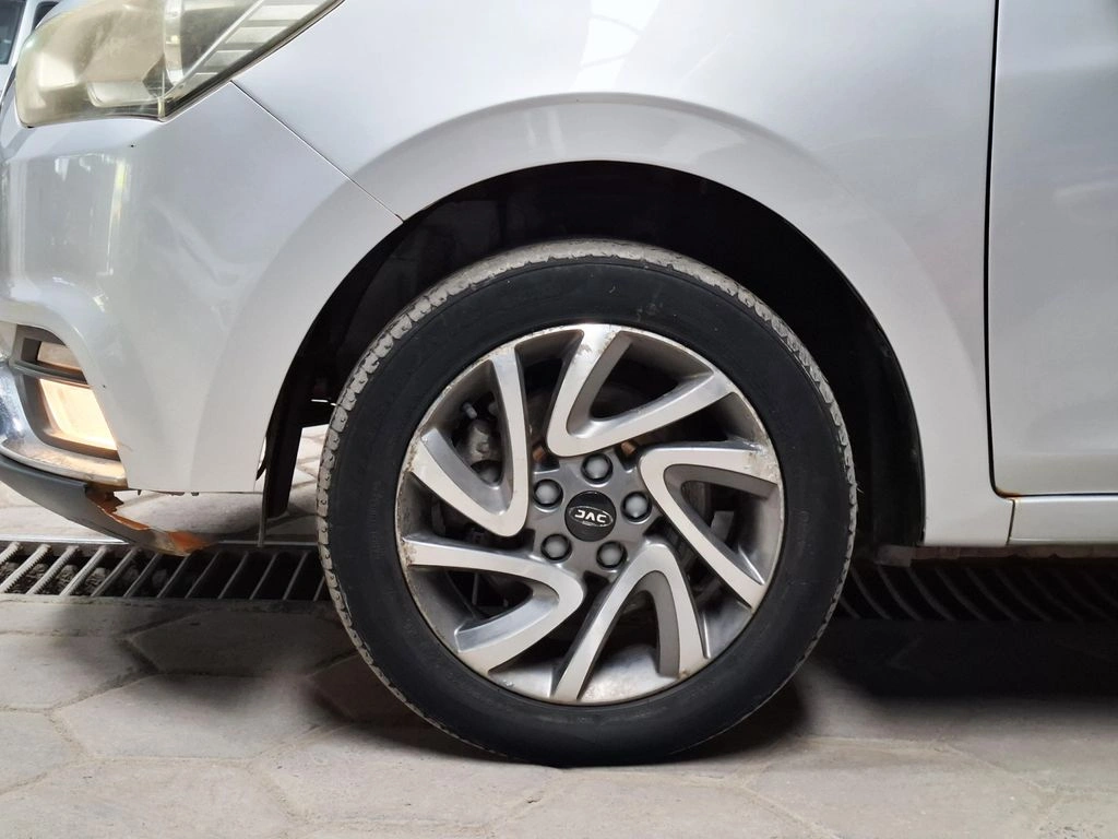 JAC S2 1.5 Comfort 4x2 Mt 5p año 2021