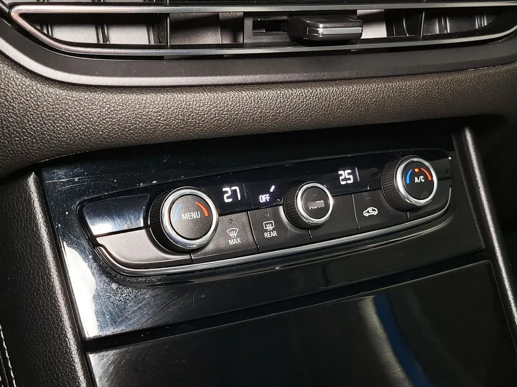 Opel Grandland Td 1.5 Aut año 2022