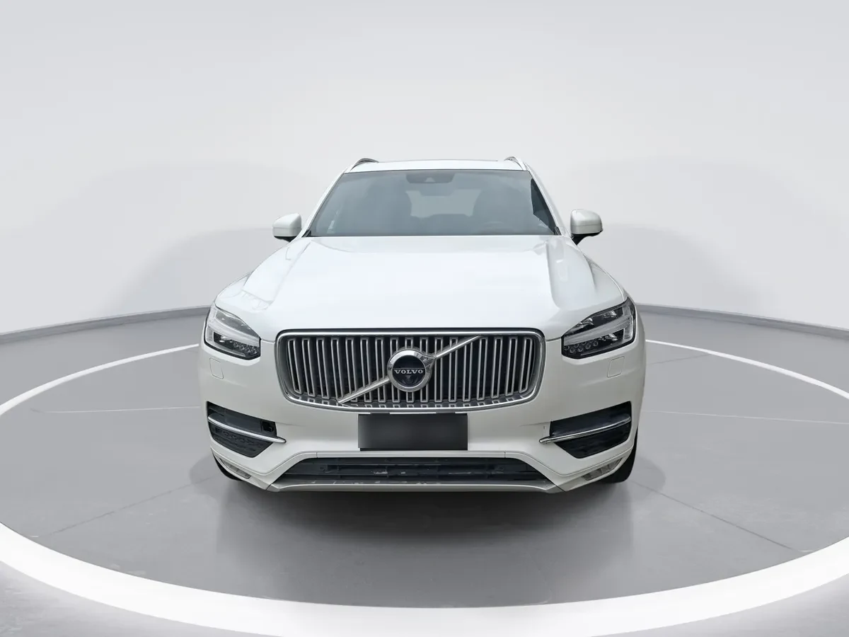 Volvo Xc90 2.0 D5 Diesel Inscription At 5p año 2019