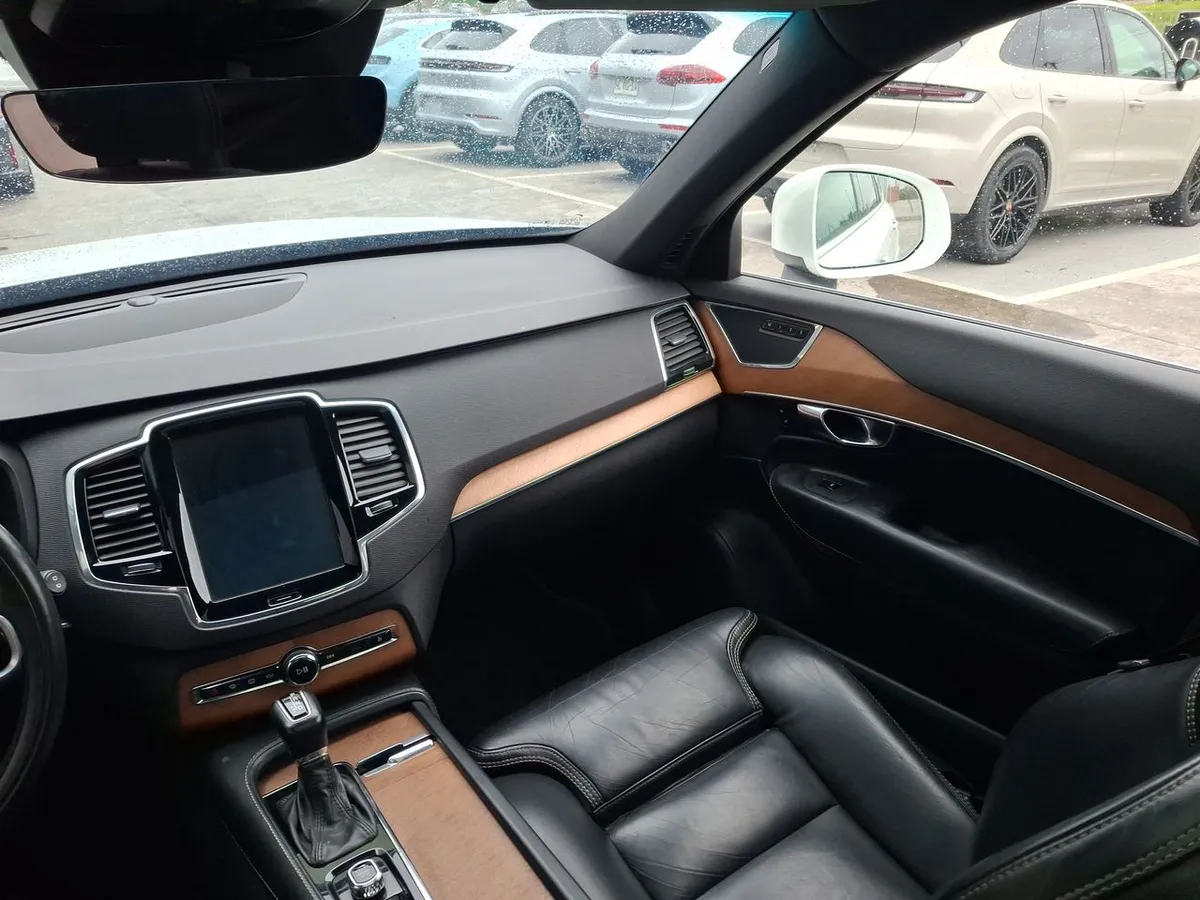 Volvo Xc90 2.0 D5 Diesel Inscription At 5p año 2019