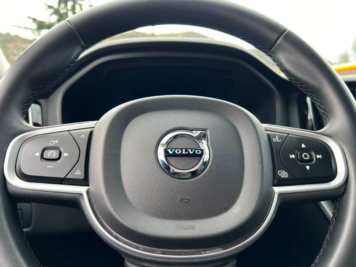 Volvo Xc60 Ii B5 Awd 2.0 año 2022