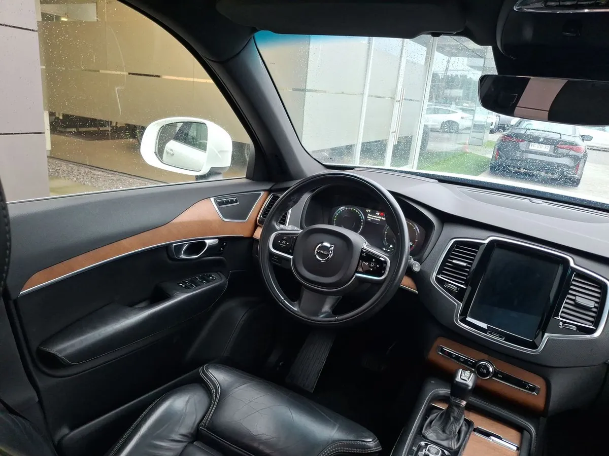 Volvo Xc90 2.0 D5 Diesel Inscription At 5p año 2019