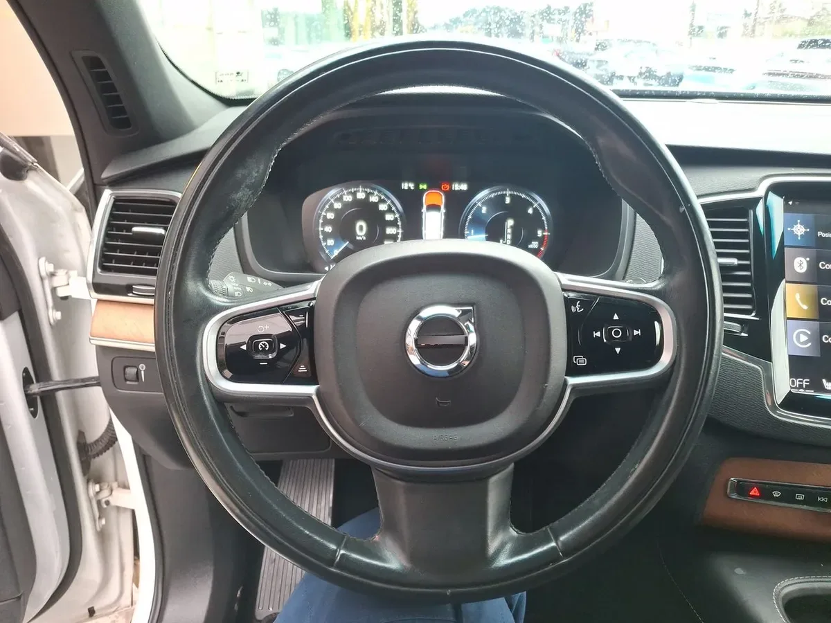 Volvo Xc90 2.0 D5 Diesel Inscription At 5p año 2019