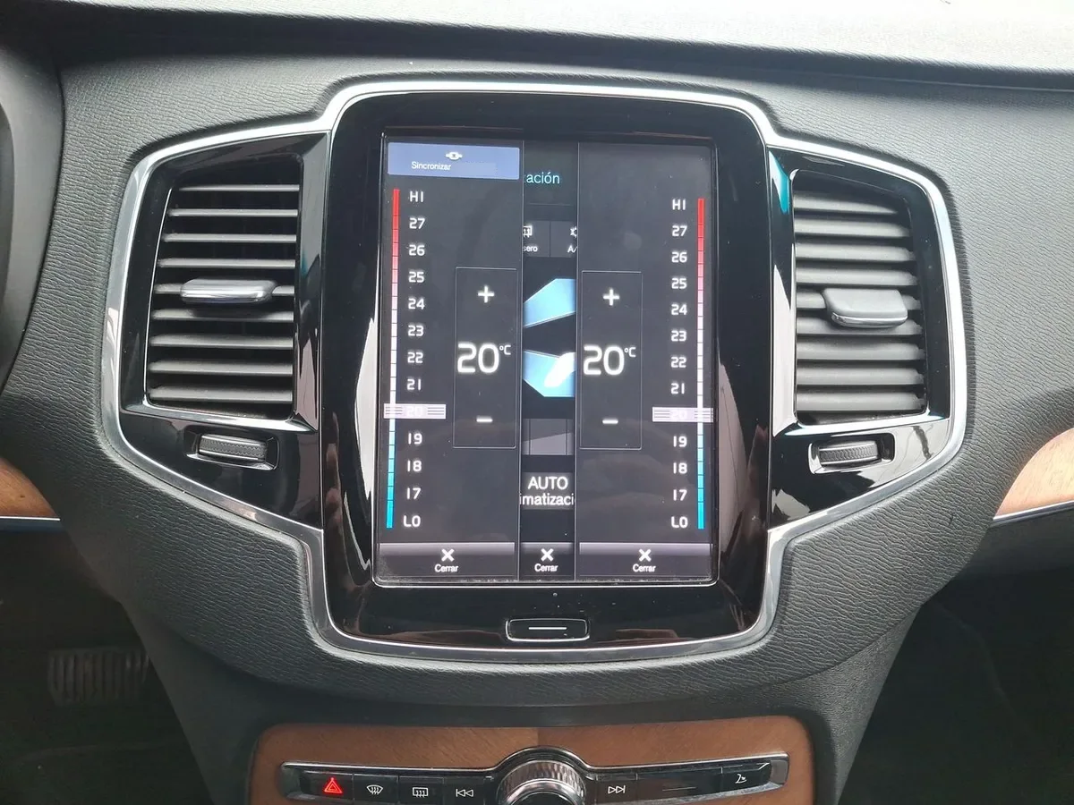Volvo Xc90 2.0 D5 Diesel Inscription At 5p año 2019